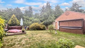 Photo 20- click for photo gallery